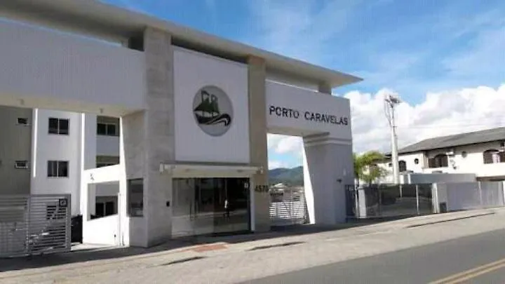 Apartamento Em Canasvieiras Mil E Seissentos Metros Da Praia, 5 Carteirinhas Simultaneas De Picina, Ar Condicionado Nos Quartos, Uma Vaga De Garagem E Nao Aceita Animais Apartment Florianopolis