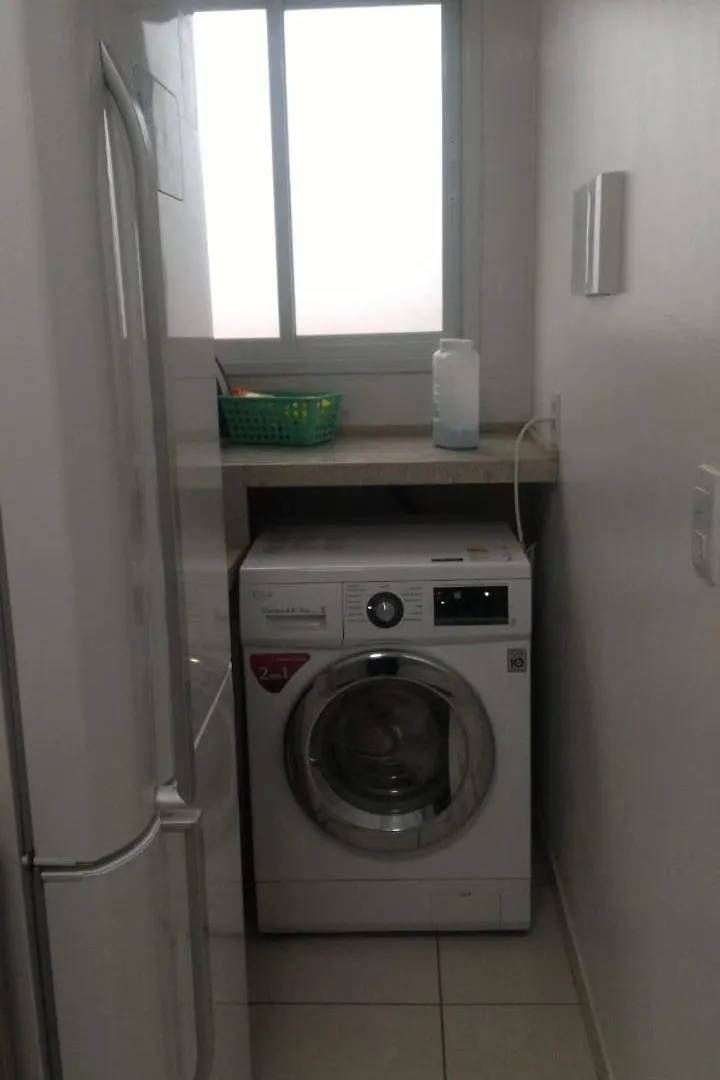 FlorianópolisApartamento Em Canasvieiras Mil E Seissentos Metros Da Praia, 5 Carteirinhas Simultaneas De Picina, Ar Condicionado Nos Quartos, Uma Vaga De Garagem E Nao Aceita Animais公寓 公寓